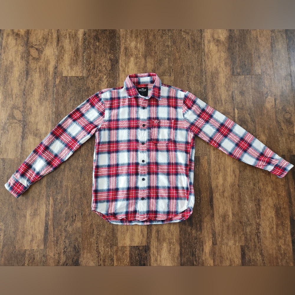 Hollister Red and White Plaid Casual Button Down Shirt Small